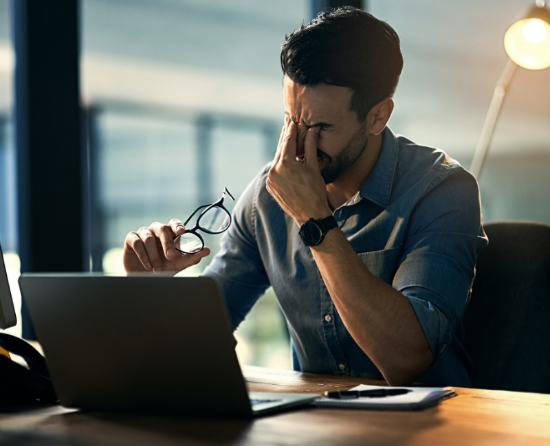 La sacra crisi il futuro del lavoro e la centralità delle persone BURNOUT Risolvere problemi nelle organizzazione con il Couseling organizzativo Graziella Nugnes 2